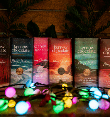 6 Bar Multibuy deal - Christmas flavours (pick your own)